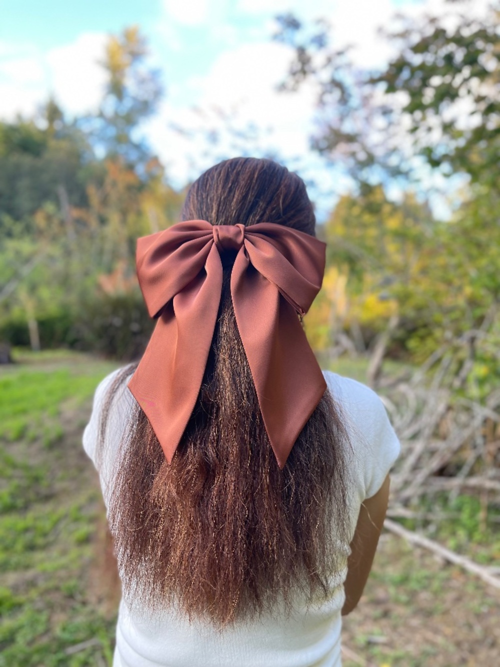 Satin oversized hair bow